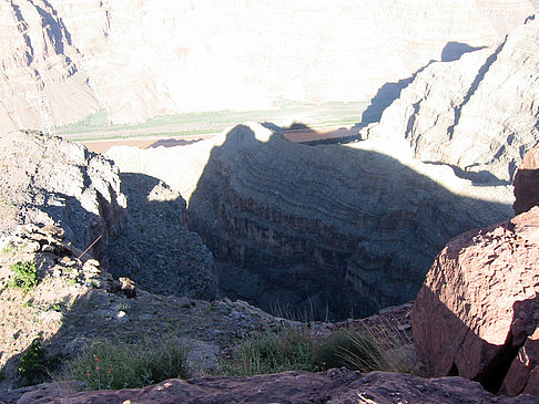 Per Hubschrauber im Grand Canyon