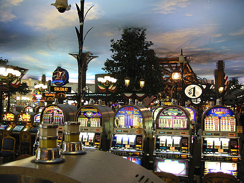 Casino im Hotel Paris Fotos